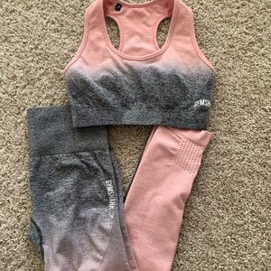 SOLD: Gymshark: pink ombré set